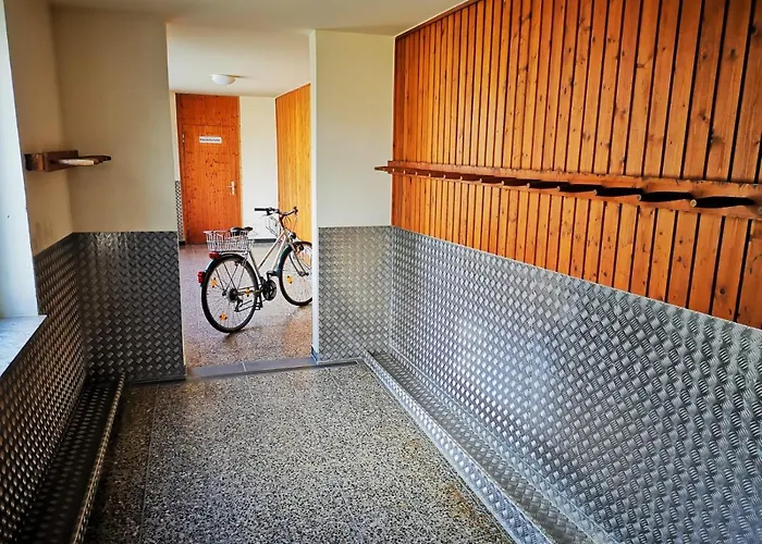 Appartement Pool - Sauna - 150m Skilift - Bikepark - Zentrum - Loft Lorenz