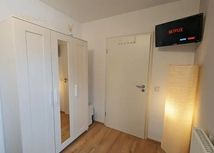 Pool - Sauna - 150m Skilift - Bikepark - Zentrum - Loft Lorenz Lejlighed *